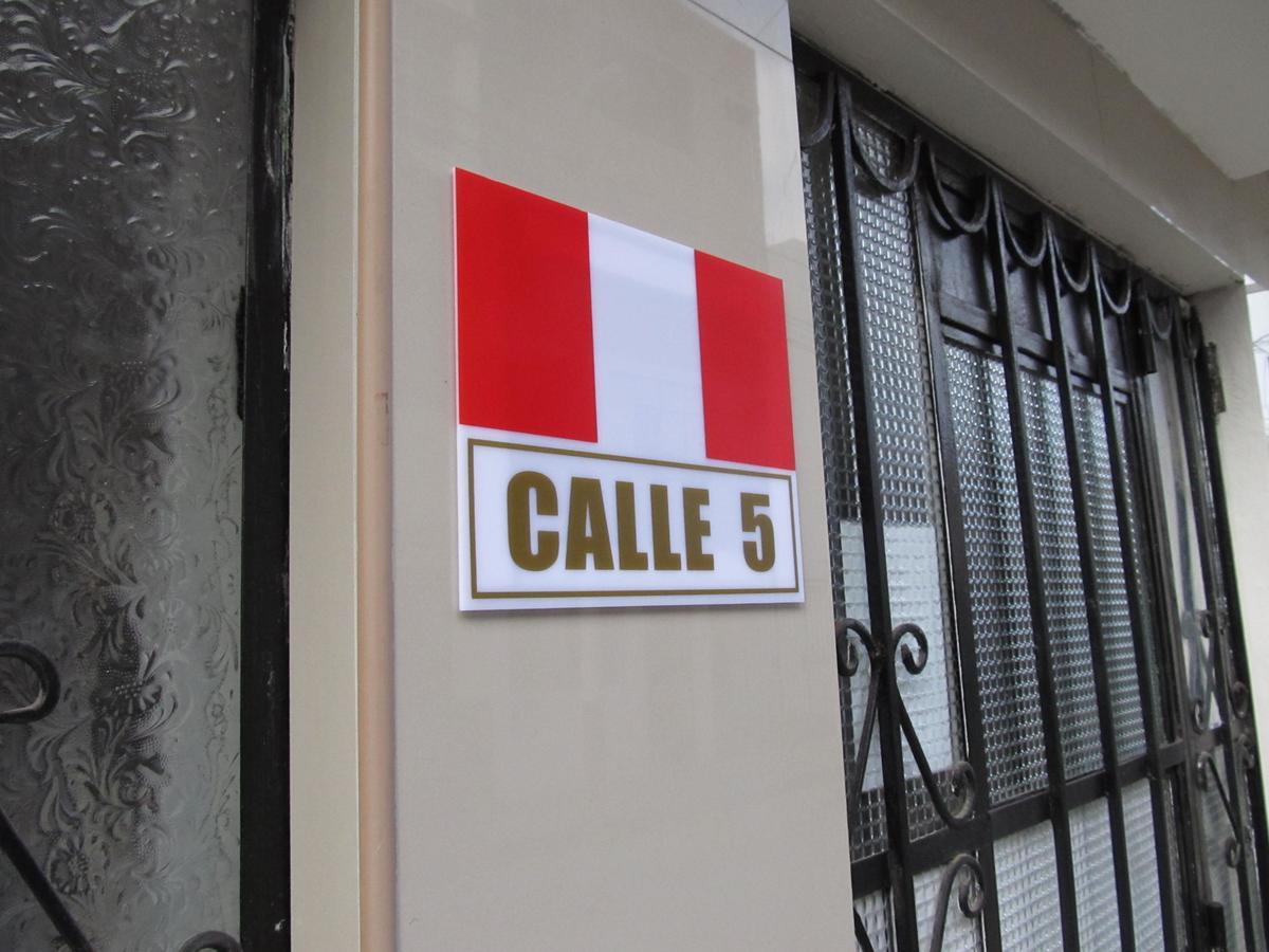 Calle 5 - Lima Airport Callao Esterno foto